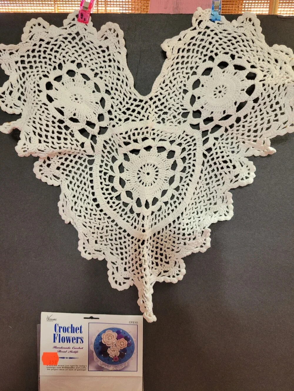 Bundle Of Crochet Items Collars And Tatted Lace See Description (1580)
